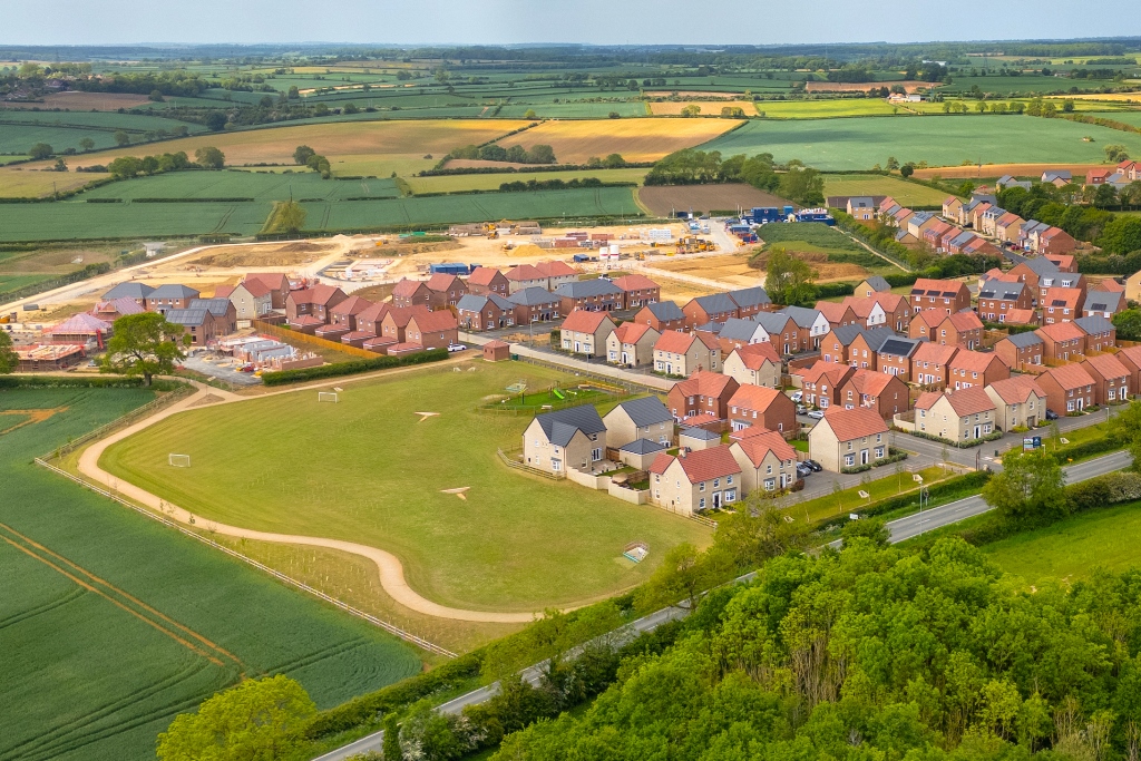 House-builder offers free electricity for customer data