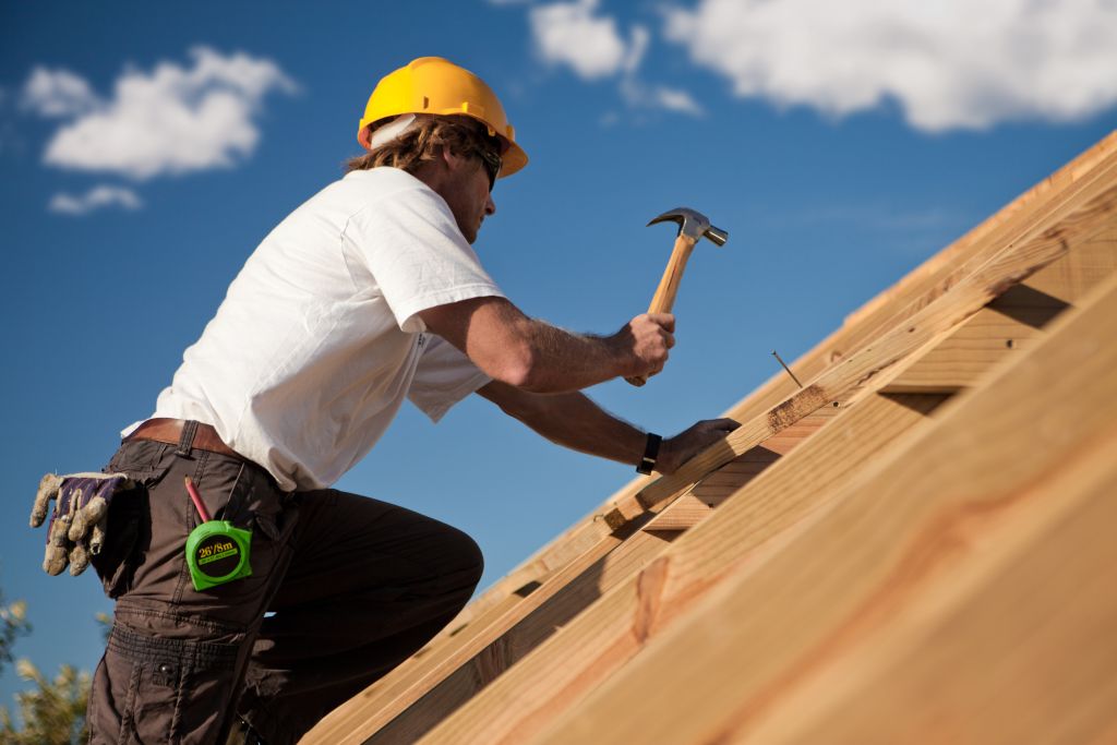Roofers can become chartered builders