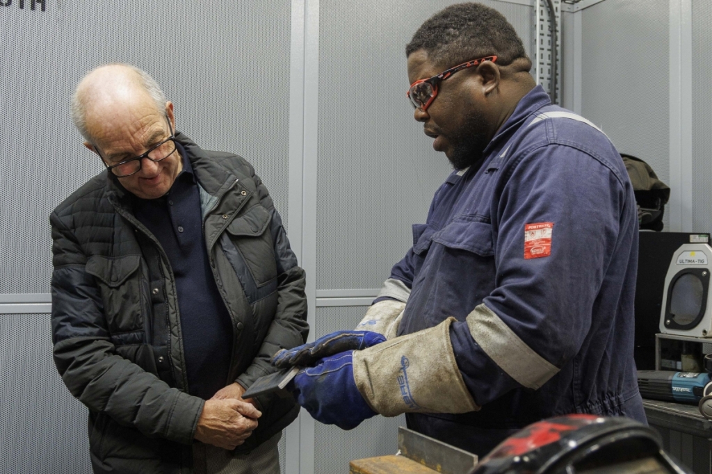 ECITB launches qualification for support operatives