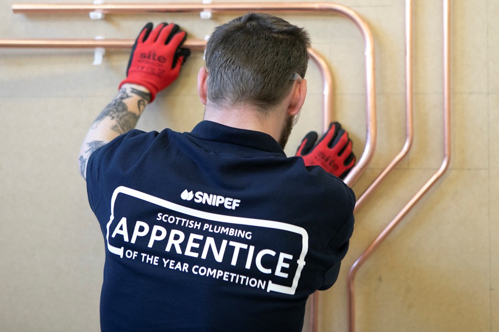 Scottish plumbers scale back on apprentices