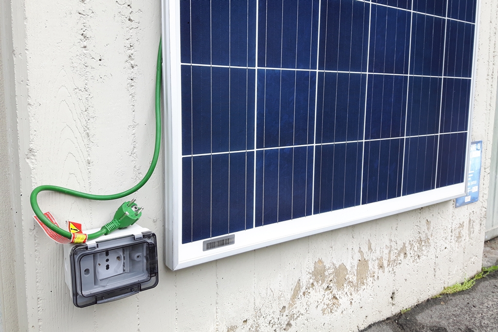 Plug-in solar panels – a recipe for disaster?