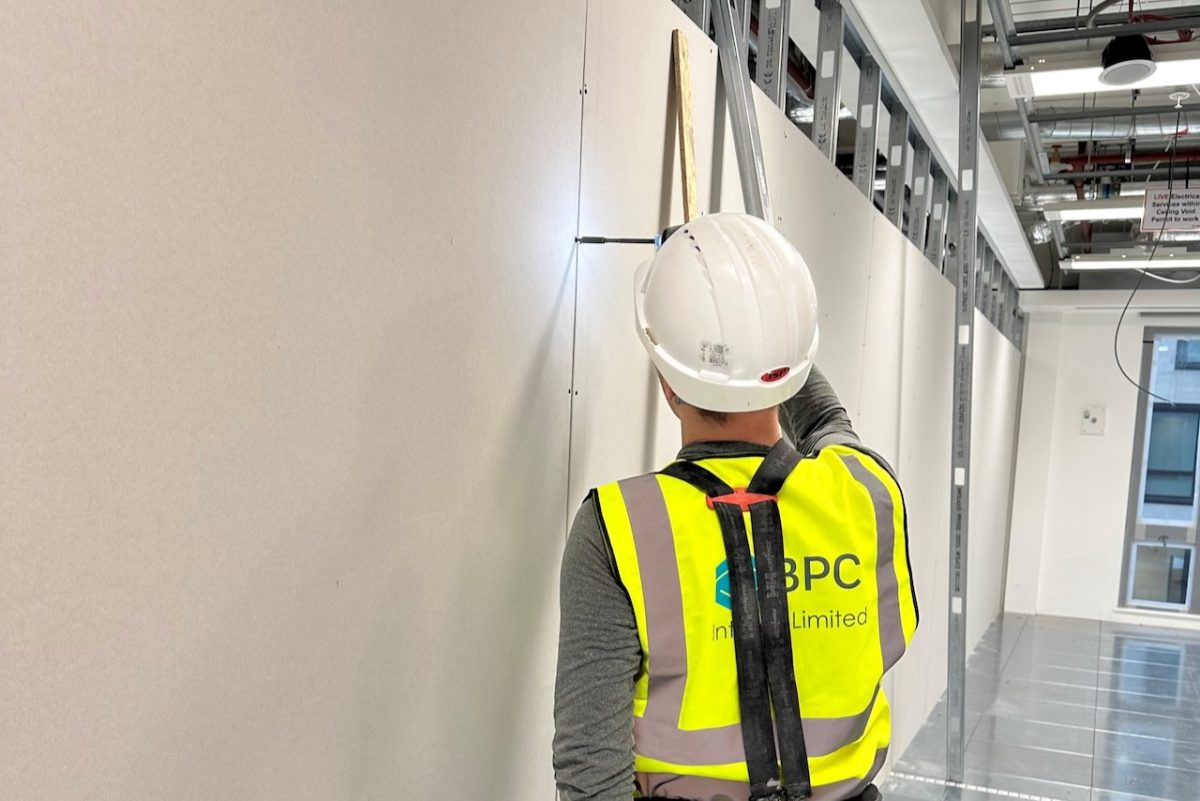 Overbury installs carbon-storing wallboard for L&G