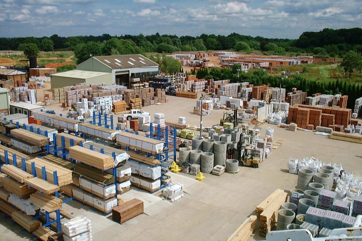Builders merchants’ sales drift down in April